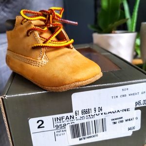 Timberland infant crib booties